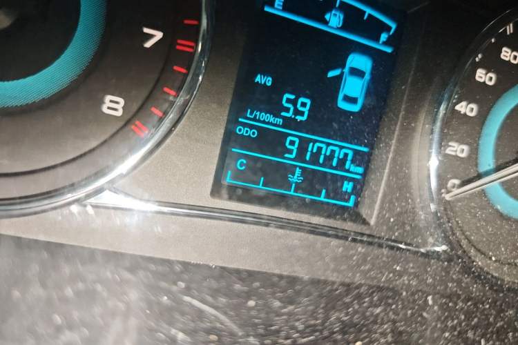 Used Geely Auto Vision 2015 1.5L Manual Happiness Edition Odometer Close Up