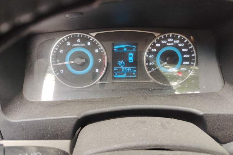 Used Geely Auto Vision 2015 1.5L Manual Elite Model Odometer Close Up