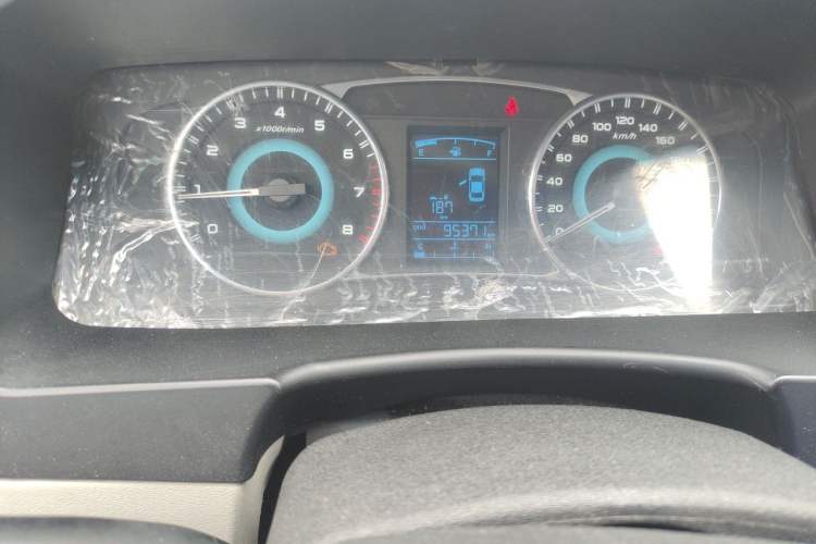Used Geely Auto Vision 2015 1.5L Manual Elite Model Odometer Close Up