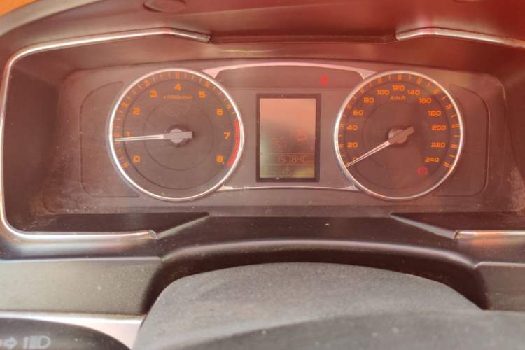 Used Geely Auto Vision 2015 1.5L Manual Happiness Edition Odometer Close Up