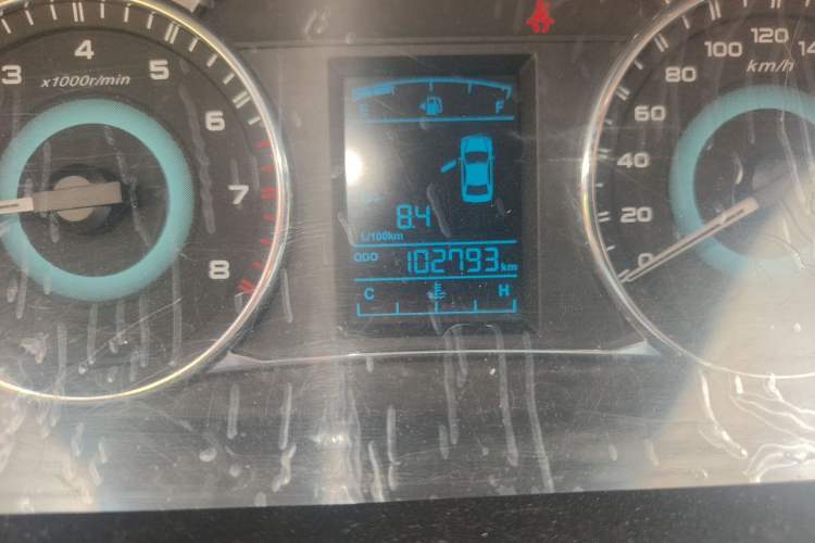 Used Geely Auto Vision 2015 1.5L Manual Happiness Edition Odometer Close Up