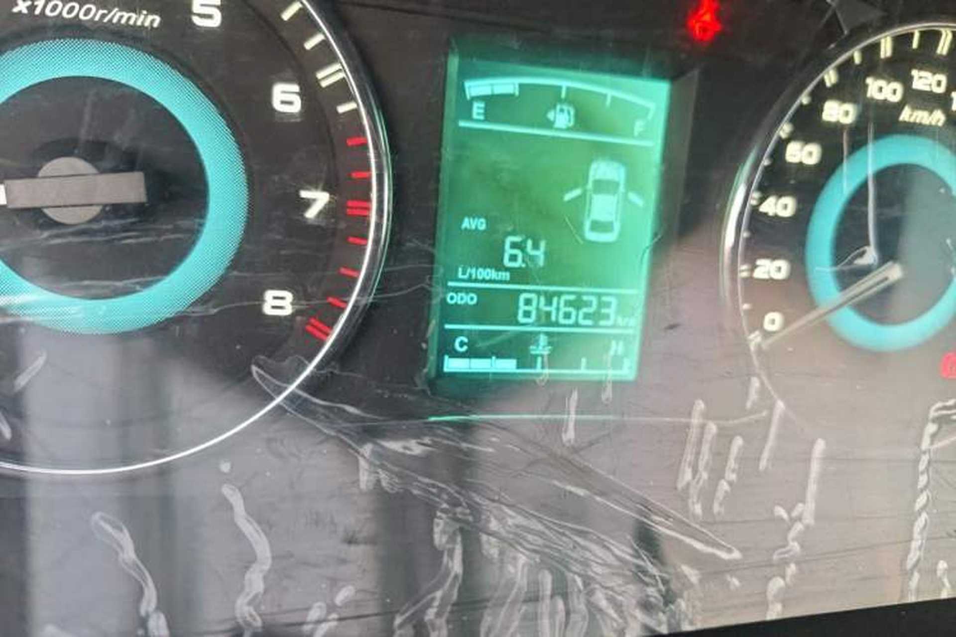 Used Geely Auto Vision 2015 1.5L Manual Elite Model Odometer Close Up