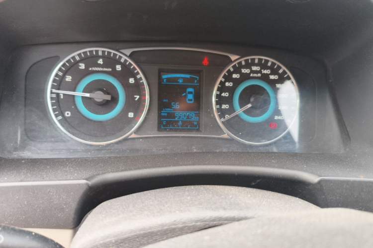 Used Geely Auto Vision 2015 1.5L Manual Elite Model Odometer Close Up