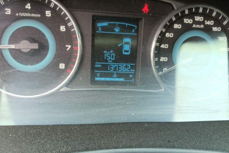 Used Geely Auto Vision 2015 1.5L Manual Elite Model Odometer Close Up