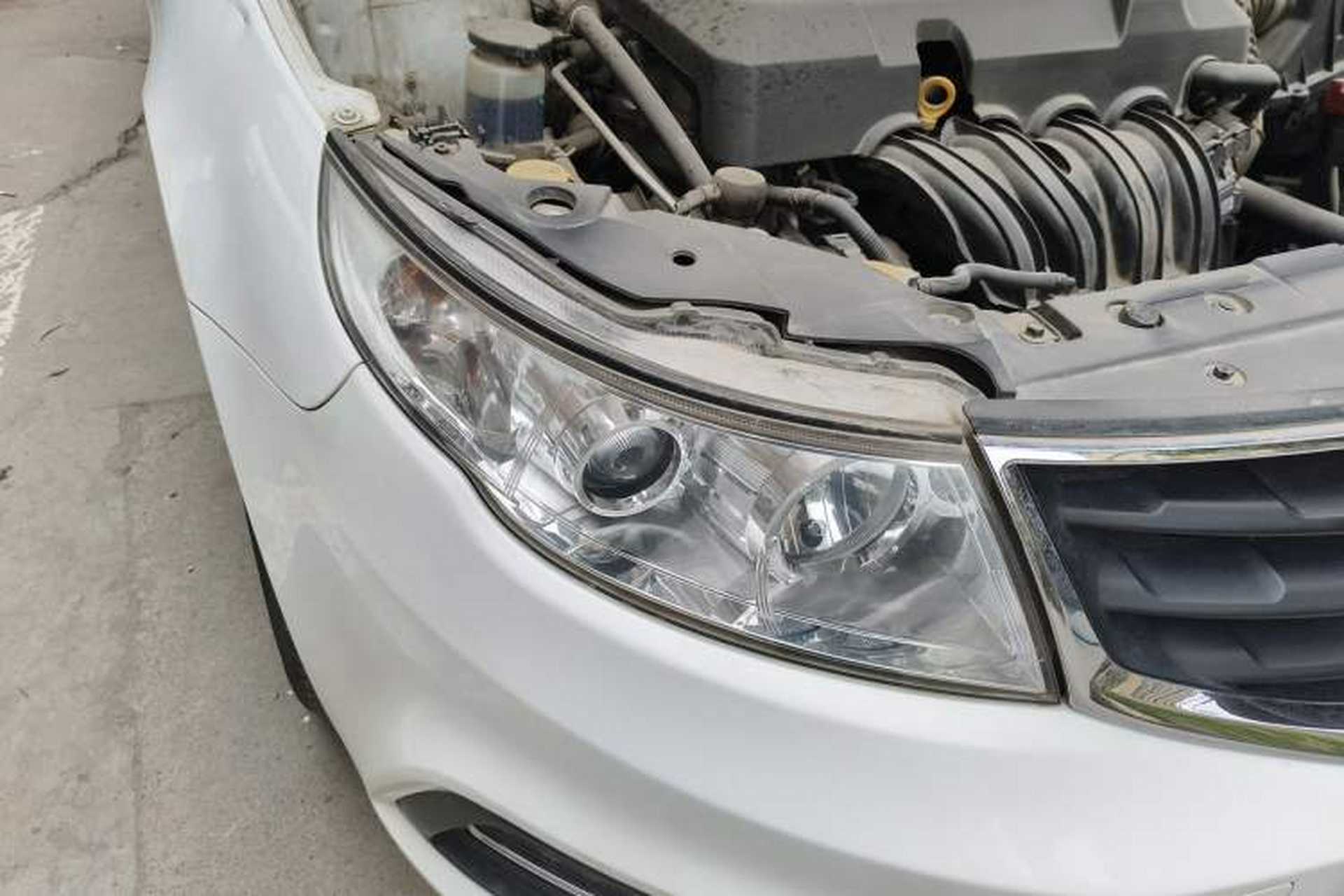 Used Geely Auto Vision 2015 1.5L Manual Elite Model Right Front Headlight