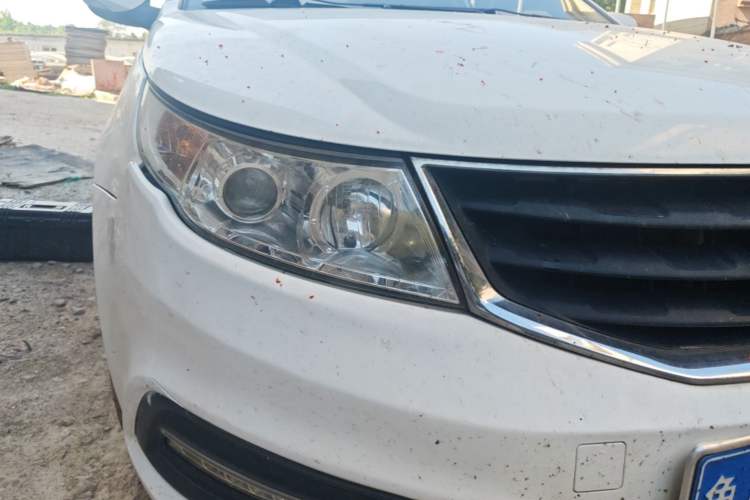 Used Geely Auto Vision 2015 1.5L Manual Elite Model Right Front Headlight