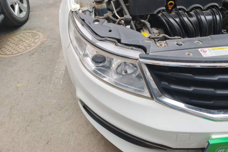 Used Geely Auto Vision 2015 1.5L Manual Happiness Edition Right Front Headlight