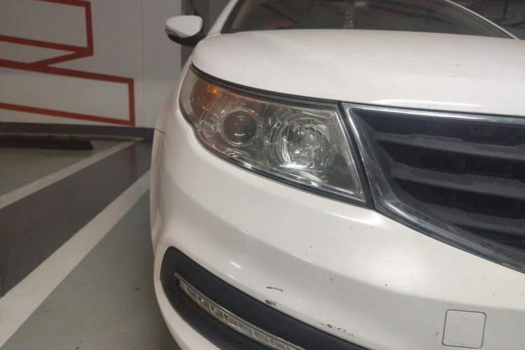 Used Geely Auto Vision 2015 1.5L Manual Elite Model Right Front Headlight