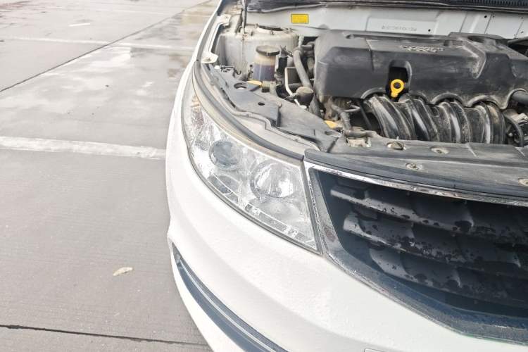 Used Geely Auto Vision 2015 1.5L Manual Elite Model Right Front Headlight