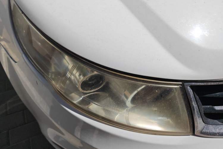 Used Geely Auto Vision 2015 1.5L Manual Elite Model Right Front Headlight