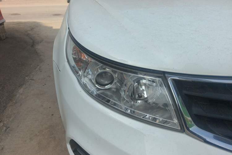 Used Geely Auto Vision 2015 1.5L Manual Happiness Edition Right Front Headlight