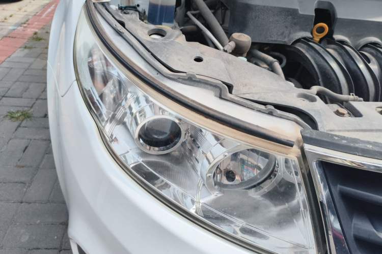 Used Geely Auto Vision 2015 1.5L Manual Elite Model Right Front Headlight