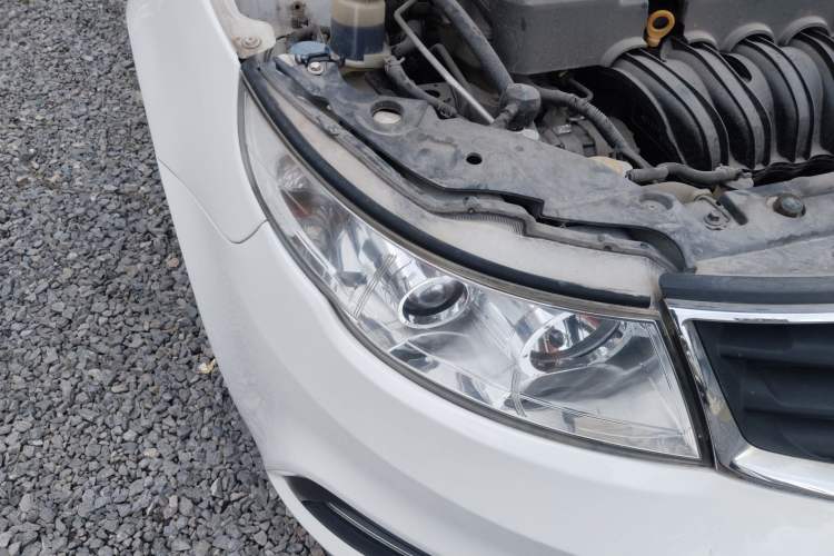 Used Geely Auto Vision 2015 1.5L Manual Happiness Edition Right Front Headlight