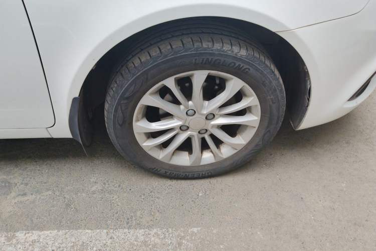 Used Geely Auto Vision 2015 1.5L Manual Happiness Edition Right Front Wheel Hub