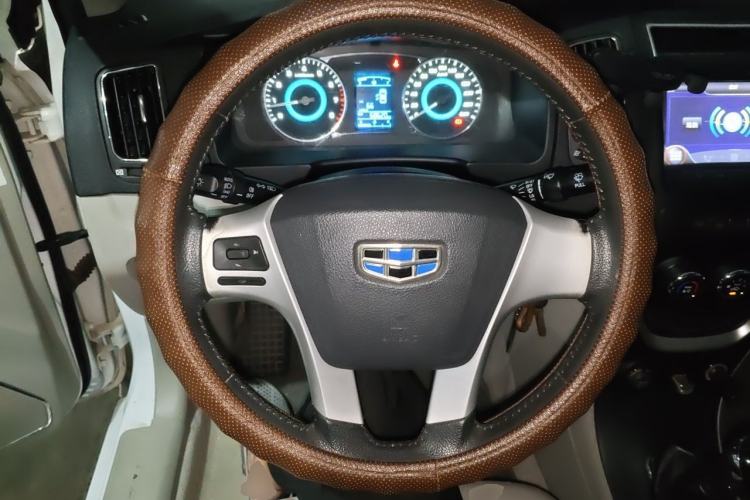 Used Geely Auto Vision 2015 1.5L Manual Entry-Level Model Steering Wheel