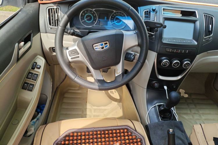 Used Geely Auto Vision 2015 1.5L Manual Elite Model Steering Wheel