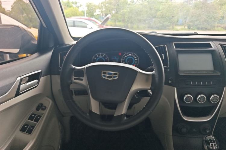 Used Geely Auto Vision 2015 1.5L Manual Elite Model Steering Wheel