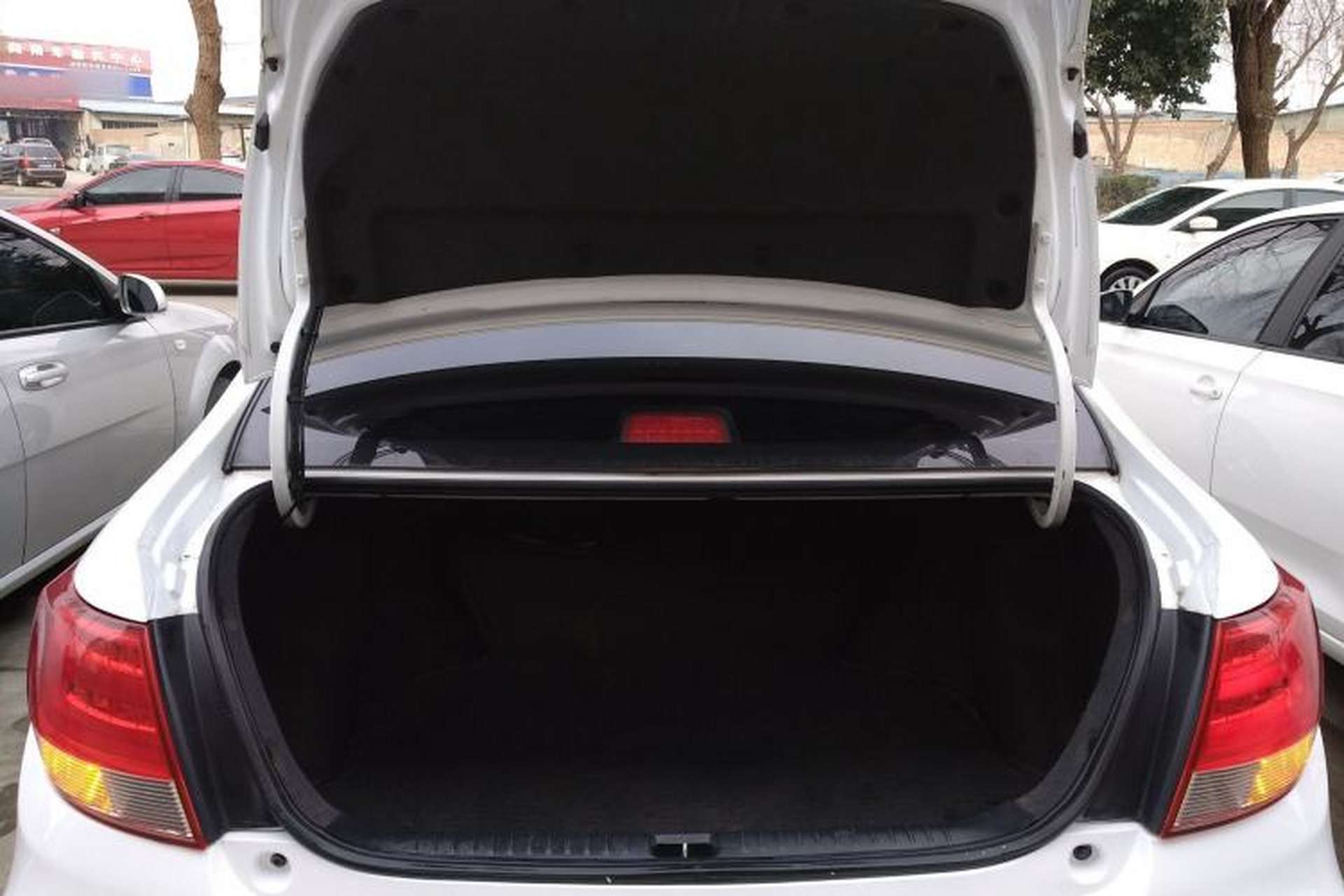 Used Geely Auto Vision 2015 1.5L Manual Happiness Edition Trunk