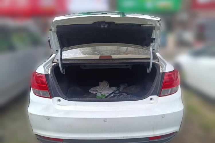 Used Geely Auto Vision 2015 1.5L Manual Elite Model Trunk