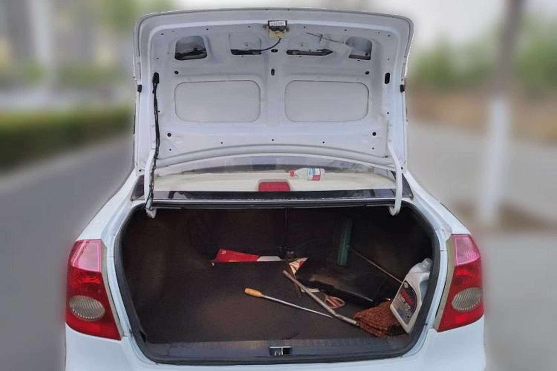 Used Geely Auto Vision 2015 1.5L Manual Entry-Level Model Trunk