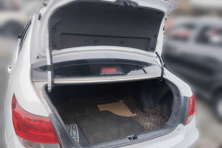 Used Geely Auto Vision 2015 1.5L Manual Happiness Edition Trunk