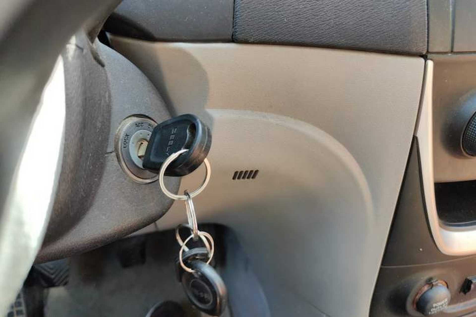 Used Geely Auto Vision 2015 1.5L Manual Elite Model Vehicle Key