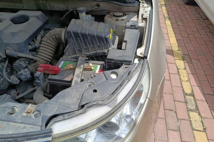 Used Geely Auto Vision 2015 1.5L Manual Elite Model Engine Bay Left
