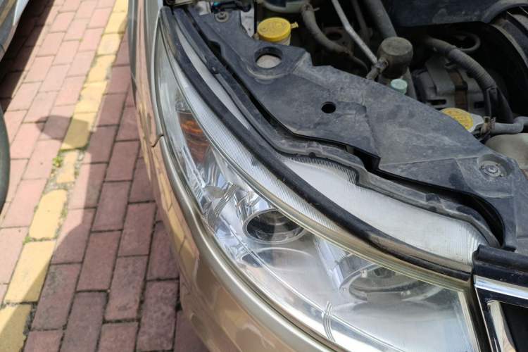 Used Geely Auto Vision 2015 1.5L Manual Elite Model Right Front Headlight