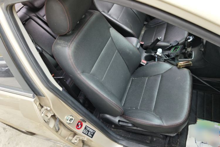 Used Geely Auto Vision 2015 1.5L Manual Happiness Edition Right Front Seat