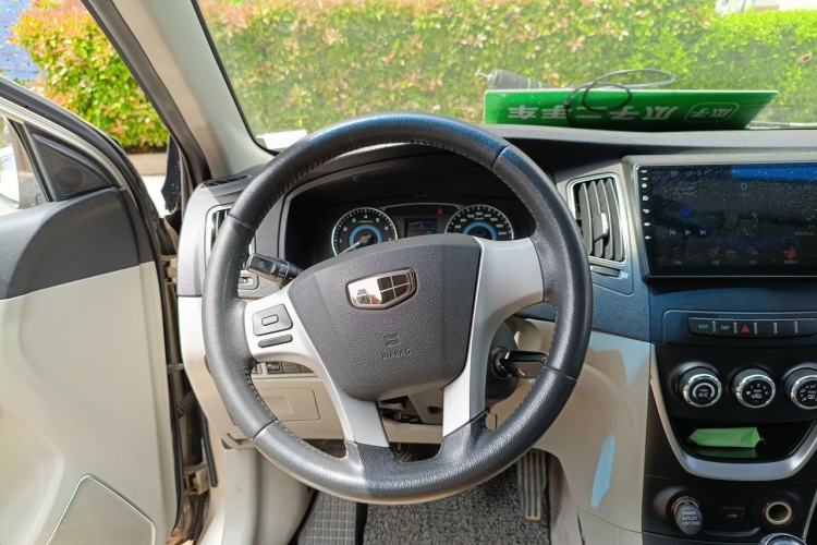 Used Geely Auto Vision 2015 1.5L Manual Elite Model Steering Wheel