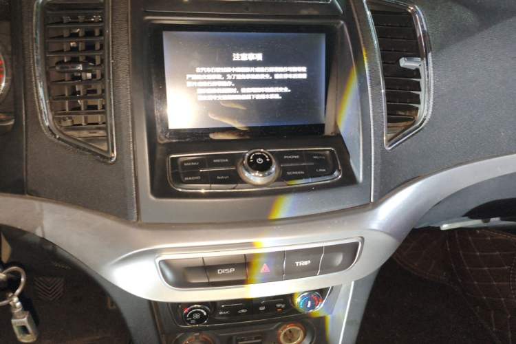 Used Geely Auto Vision 2016 1.5L Manual Happiness Edition Audio And AC Panel