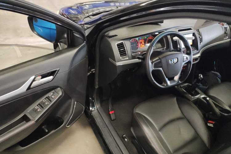 Used Geely Auto Vision 2016 1.5L Manual Happiness Edition Driver Seat