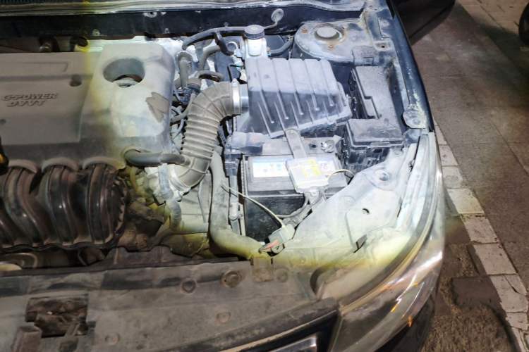 Used Geely Auto Vision 2016 1.5L Manual Happiness Edition Engine Bay Left