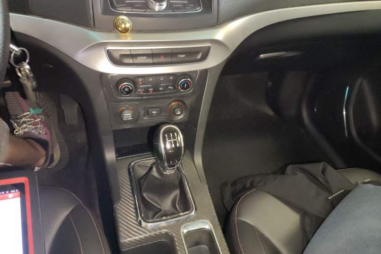 Used Geely Auto Vision 2016 1.5L Manual Happiness Edition Gear Lever