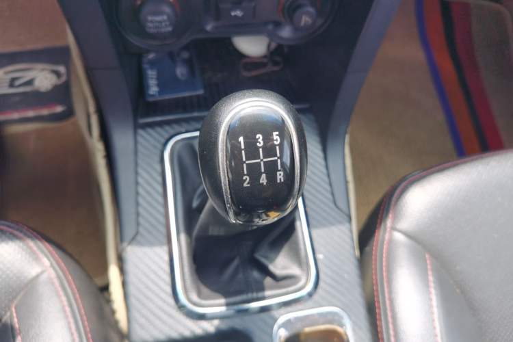 Used Geely Auto Vision 2016 1.5L Manual Happiness Edition Gear Lever