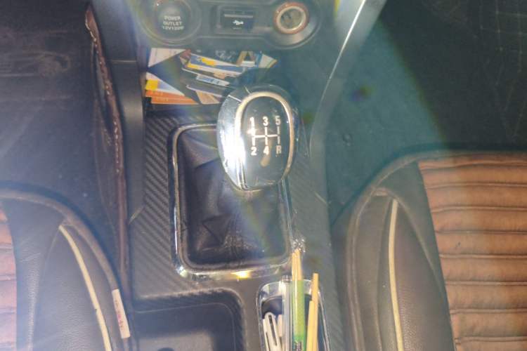 Used Geely Auto Vision 2016 1.5L Manual Happiness Edition Gear Lever
