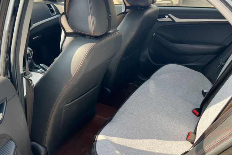 Used Geely Auto Vision 2016 1.5L Manual Happiness Edition Interior 1