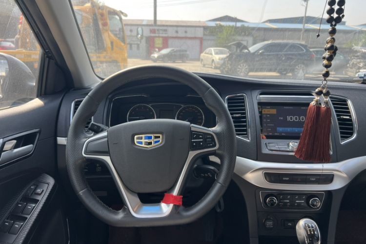 Used Geely Auto Vision 2016 1.5L Manual Happiness Edition Interior 2