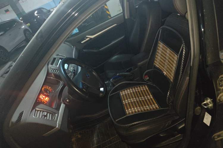 Used Geely Auto Vision 2016 1.5L Automatic Happiness Edition Left Front Seat