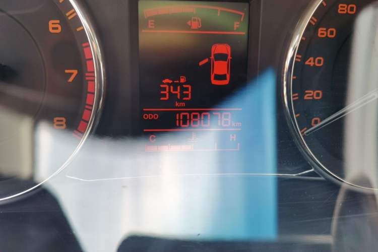 Used Geely Auto Vision 2016 1.5L Manual Happiness Edition Odometer Close Up