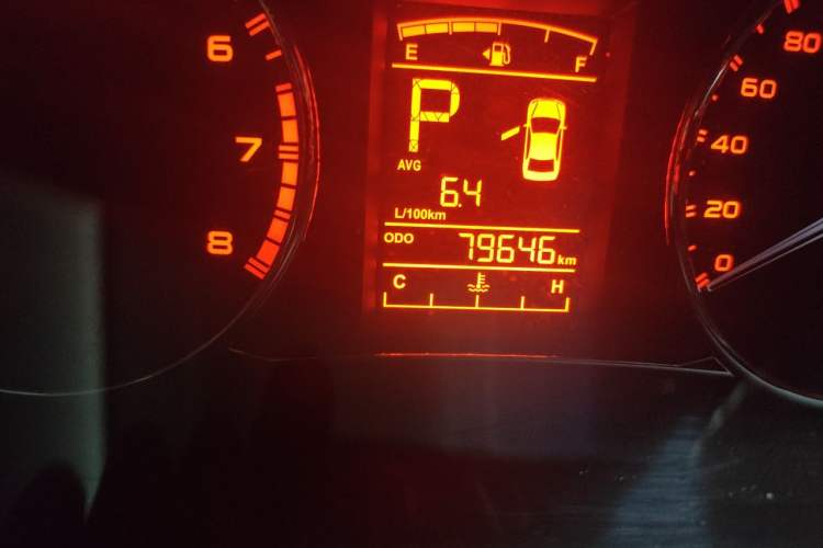 Used Geely Auto Vision 2016 1.5L Automatic Happiness Edition Odometer Close Up