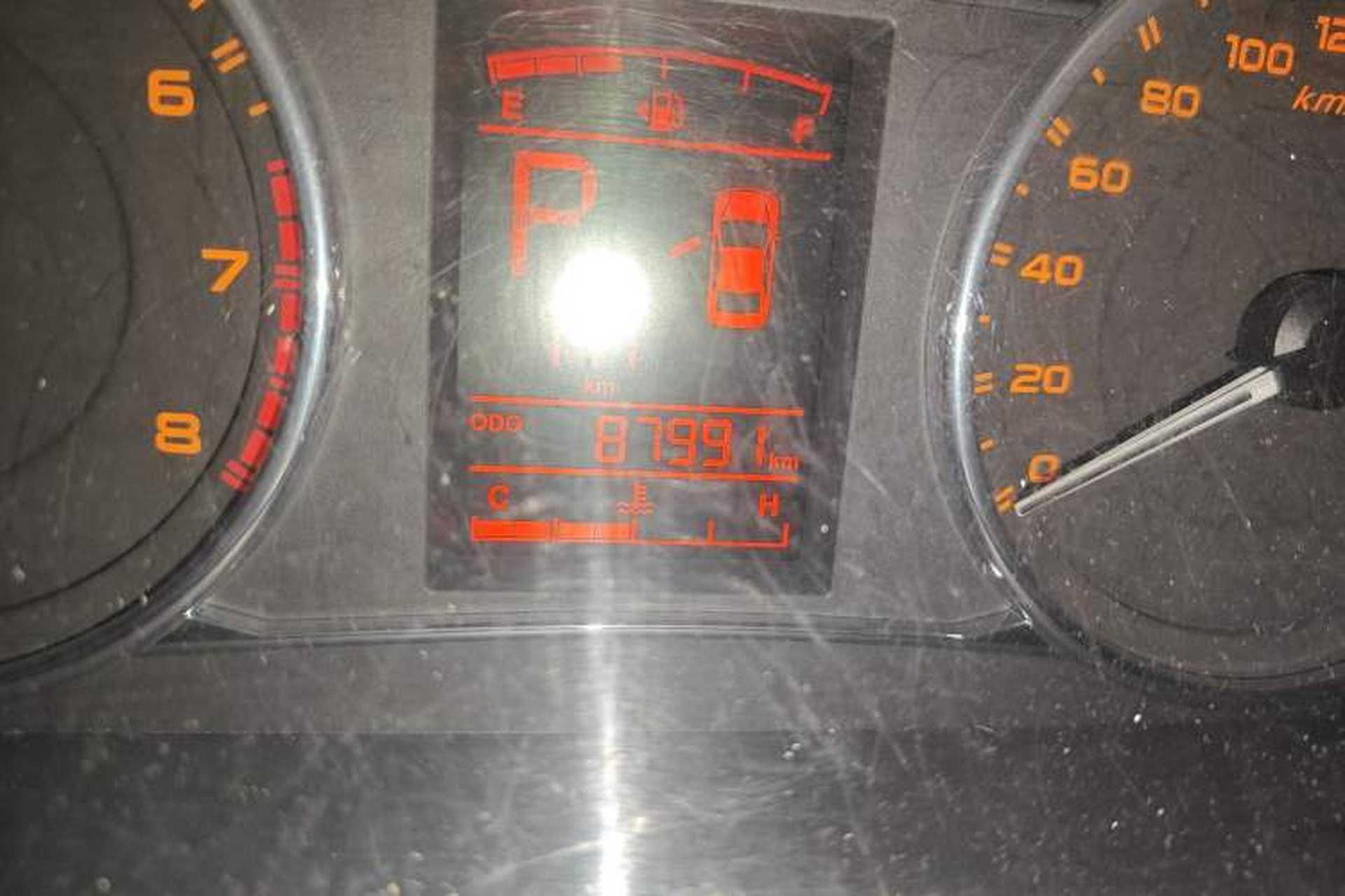Used Geely Auto Vision 2016 1.5L Automatic Happiness Edition Odometer Close Up