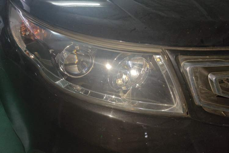 Used Geely Auto Vision 2016 1.5L Automatic Happiness Edition Right Front Headlight