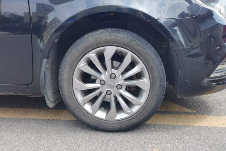 Used Geely Auto Vision 2016 1.5L Manual Happiness Edition Right Front Wheel Hub