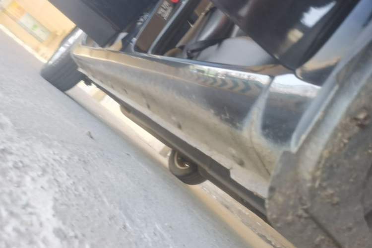 Used Geely Auto Vision 2016 1.5L Manual Happiness Edition Right Side Sill
