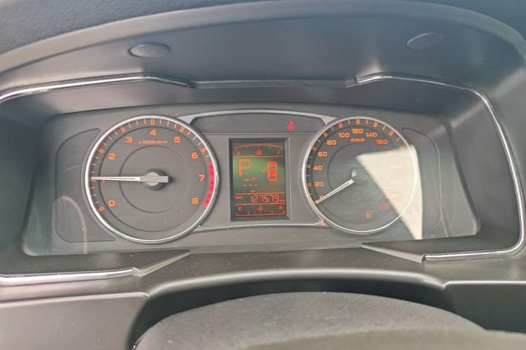 Used Geely Auto Vision 2016 1.5L Automatic Happiness Edition Instrument Cluster