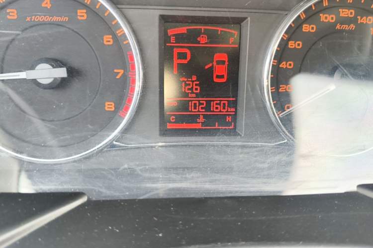 Used Geely Auto Vision 2016 1.5L Automatic Happiness Edition Odometer Close Up