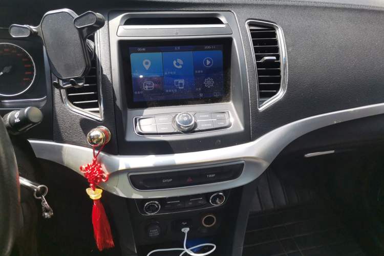 Used Geely Auto Vision 2016 1.5L Manual Happiness Edition Audio And AC Panel