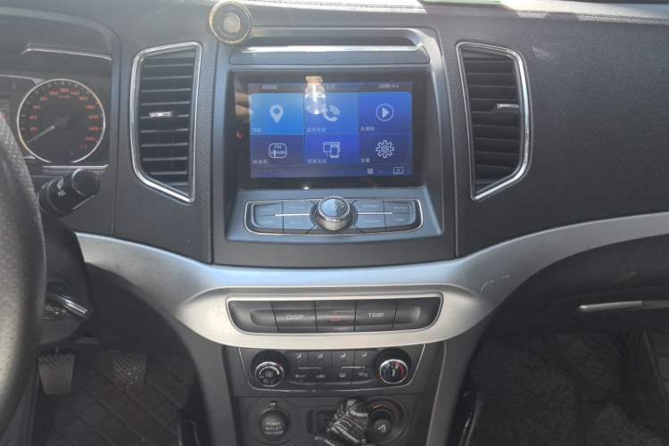 Used Geely Auto Vision 2016 1.5L Manual Happiness Edition Audio And AC Panel