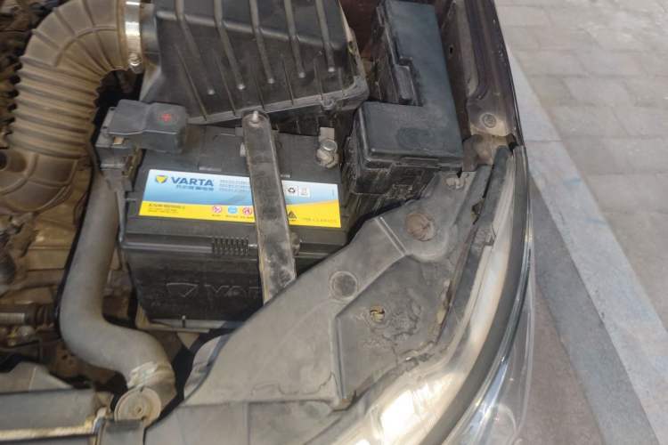 Used Geely Auto Vision 2016 1.5L Manual Happiness Edition Engine Bay Left